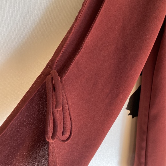Wilfred Pozzi Maroon Coloured Open Tie Sleeve Blouse - Size S - Picture 9 of 12